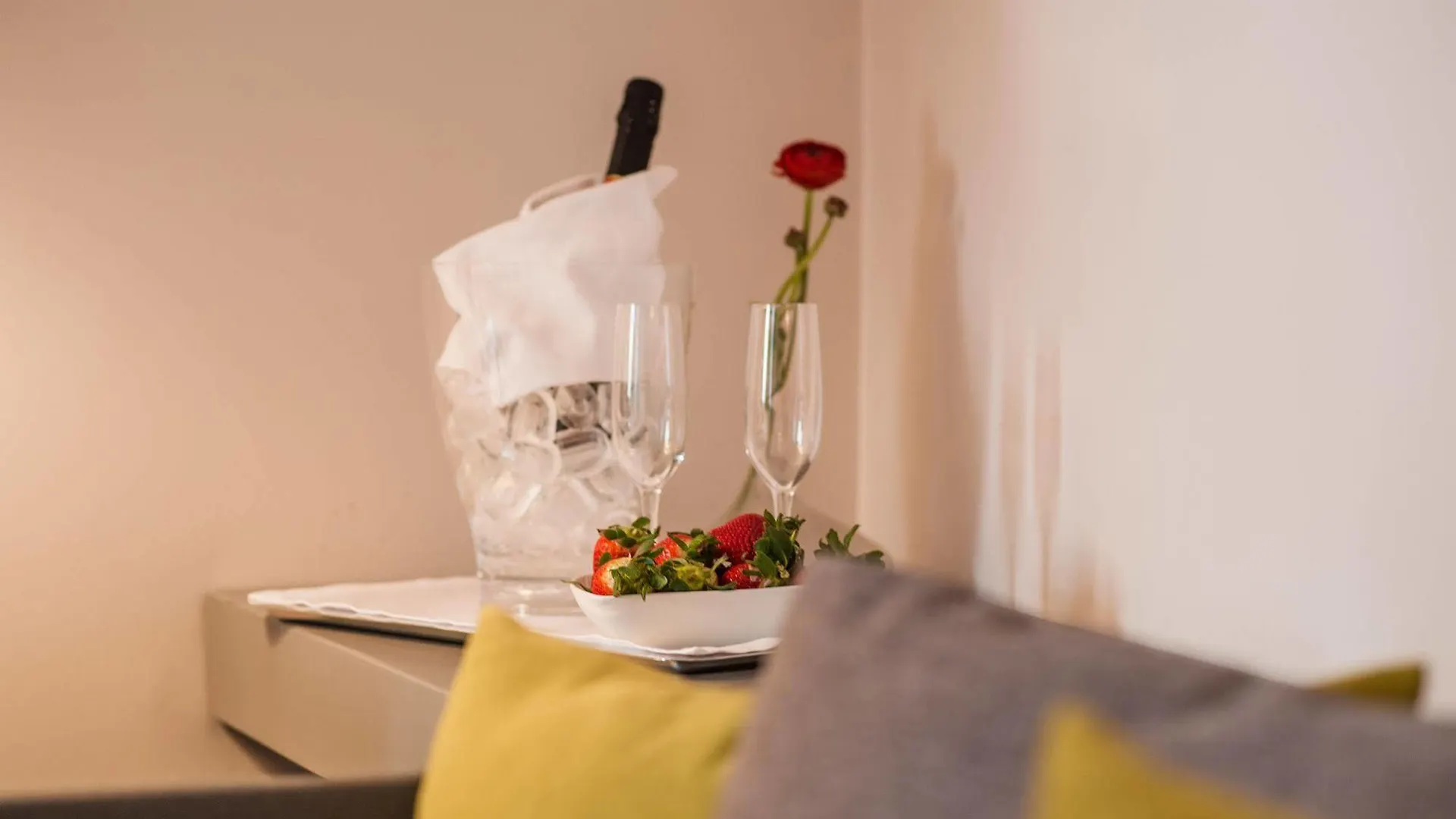 Hotel Casa Poli Mantova 4*,