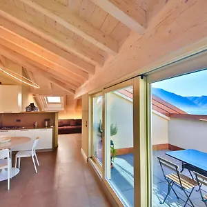 Apartment Liszt Attic By Klabhouse, Bellagio