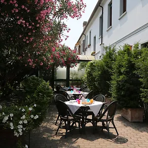 Il Granaio Otel